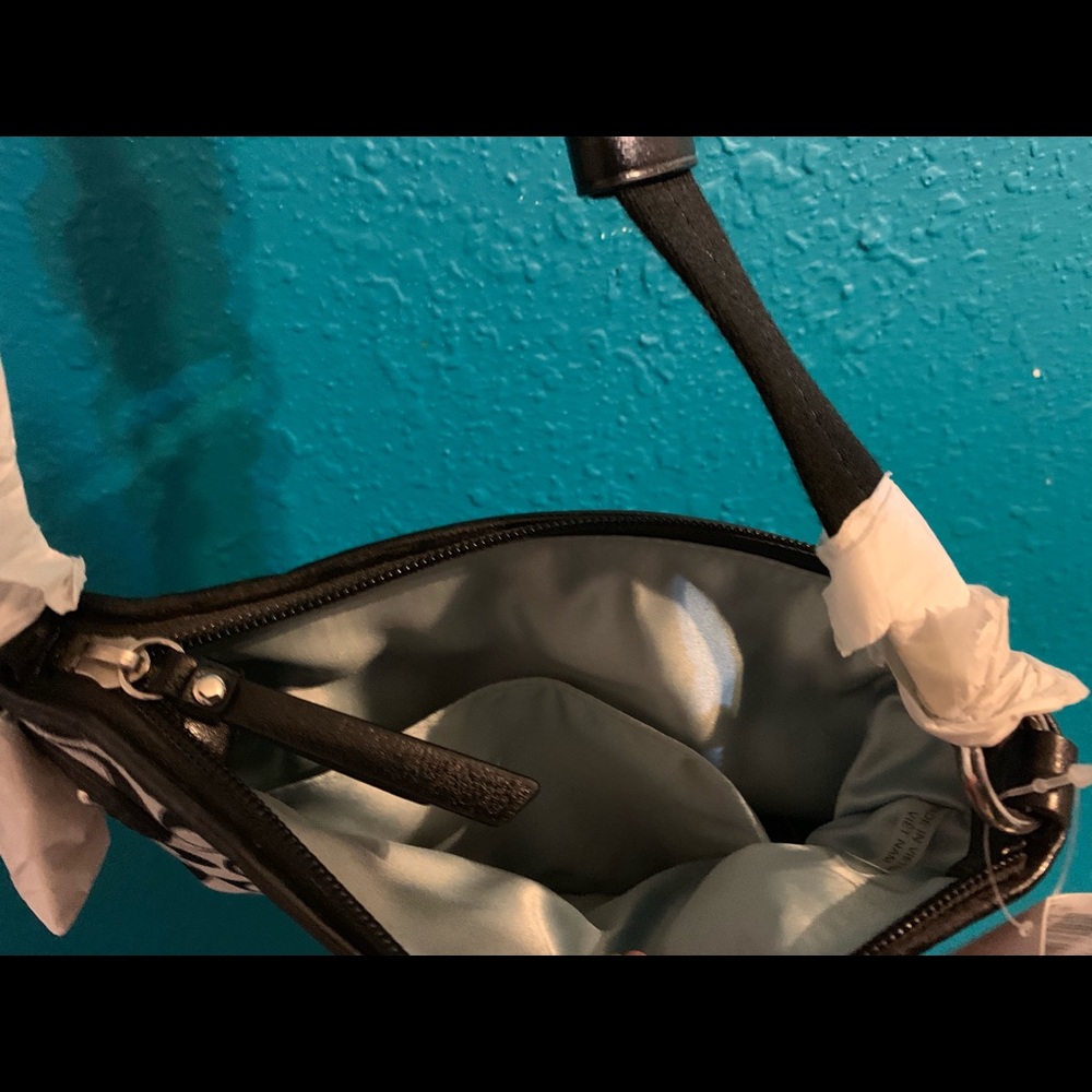 Coach crossbody - Picture 3 of 5
